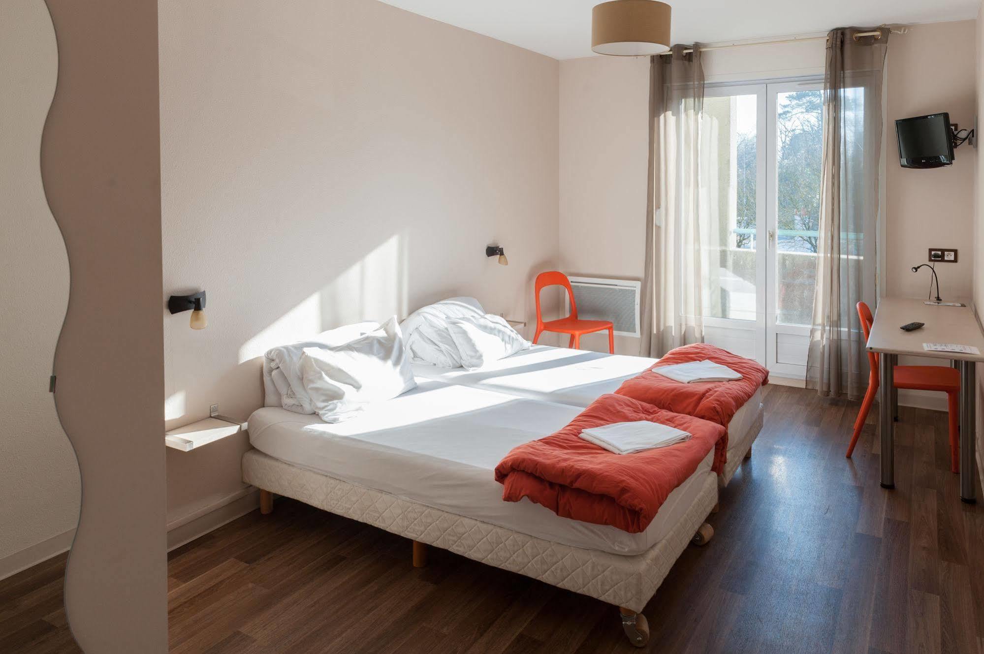 Auberge De Jeunesse Hi Bordeaux-Blanquefort - Ex Otellia Eksteriør billede